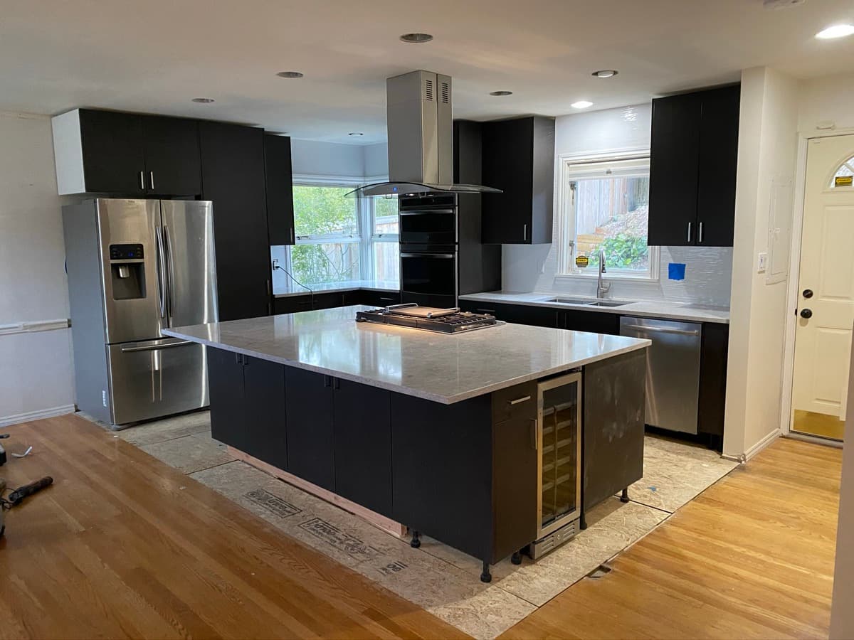 Choosing the Right Contractor: A Homeowner's Checklist