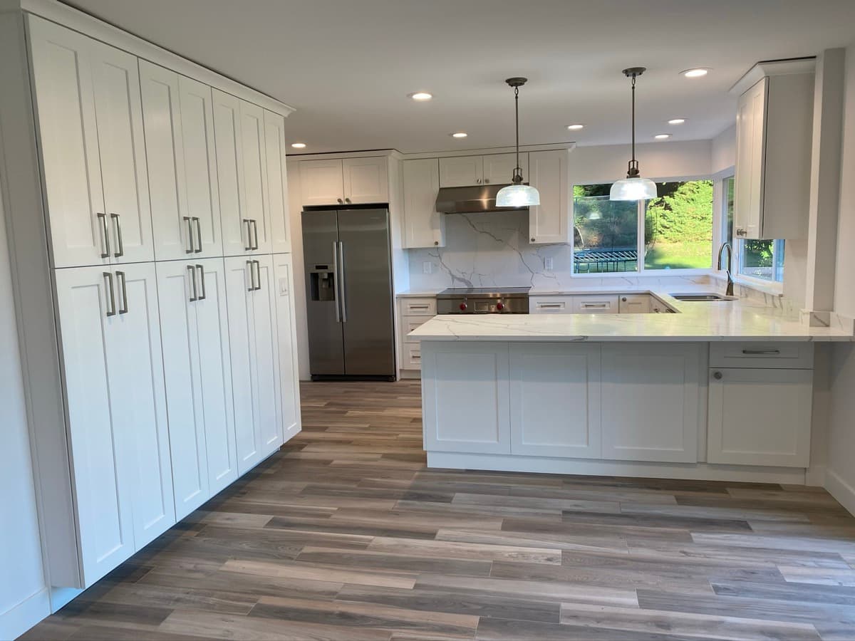 Modern White Kitchen
